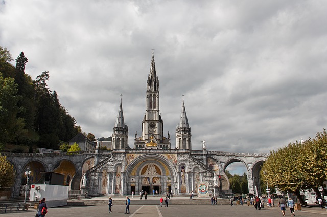 Lourdes-Pellegrinaggio-San-Tarcisio-Quarto-Miglio