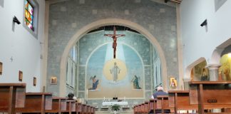 Parrocchia San Tarcisio Quarto Miglio - Interno chiesa